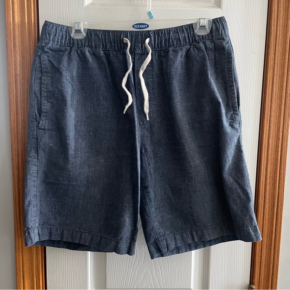 H&M Shorts with drawstring- size M
